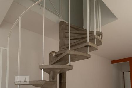 Sala de casa para alugar com 4 quartos, 180m² em Vila Parque Jabaquara, São Paulo