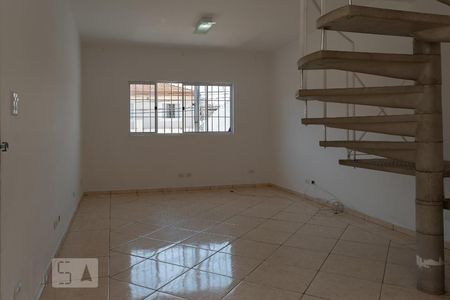 Sala de casa para alugar com 4 quartos, 180m² em Vila Parque Jabaquara, São Paulo