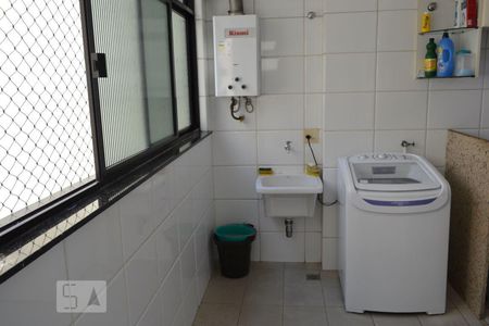 Apartamento para alugar com 140m², 4 quartos e 2 vagasÁrea de Serviço