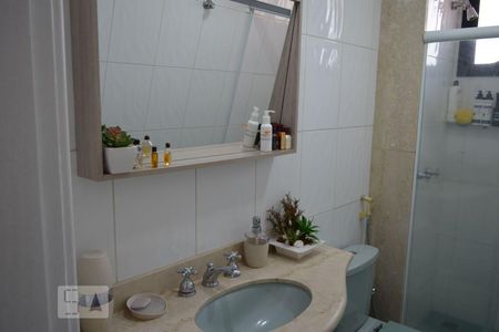 Apartamento para alugar com 140m², 4 quartos e 2 vagasBanheiro Corredor