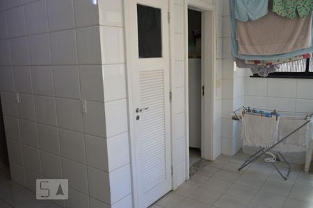 Apartamento para alugar com 140m², 4 quartos e 2 vagasÁrea de Serviço
