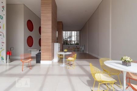 Apartamento para alugar com 120m², 2 quartos e 2 vagasÁrea comum - Salão de festas