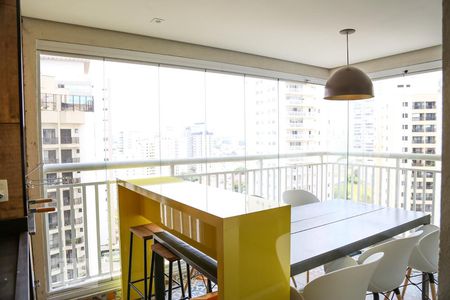 Apartamento para alugar com 70m², 2 quartos e 1 vaga Apartamento para alugar com 70m², 2 quartos e 1 vagaVaranda da Sala