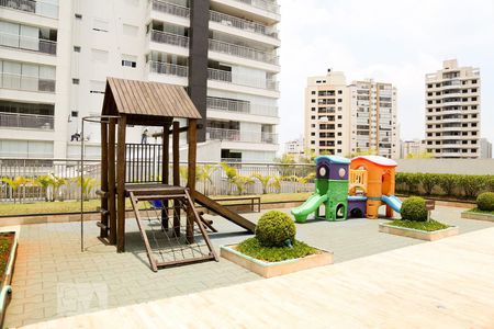 Apartamento para alugar com 70m², 2 quartos e 1 vaga Apartamento para alugar com 70m², 2 quartos e 1 vagaÁrea Comum - Playground