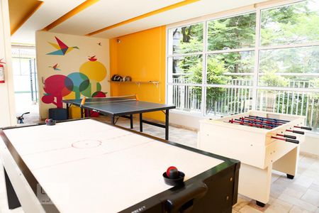 Apartamento para alugar com 70m², 2 quartos e 1 vaga Apartamento para alugar com 70m², 2 quartos e 1 vagaÁrea comum - Salão de jogos