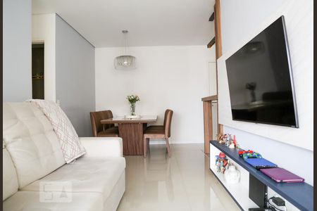 Apartamento para alugar com 70m², 2 quartos e 1 vaga Apartamento para alugar com 70m², 2 quartos e 1 vagaSala