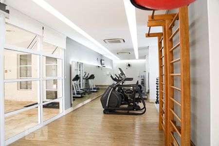 Apartamento para alugar com 70m², 2 quartos e 1 vaga Apartamento para alugar com 70m², 2 quartos e 1 vagaÁrea comum - Academia