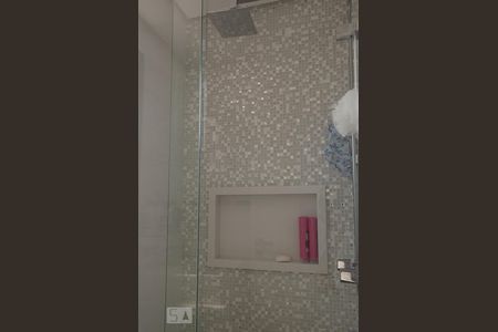 Apartamento à venda com 60m², 2 quartos e 2 vagas Apartamento à venda com 60m², 2 quartos e 2 vagasBanheiro 2