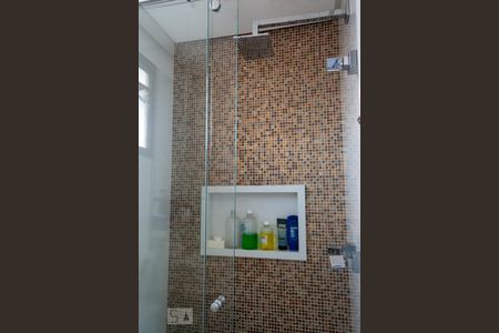 Apartamento à venda com 60m², 2 quartos e 2 vagas Apartamento à venda com 60m², 2 quartos e 2 vagasBanheiro da Suíte