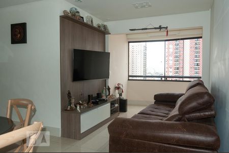 Sala de apartamento à venda com 2 quartos, 60m² em Vila Bertioga, São Paulo