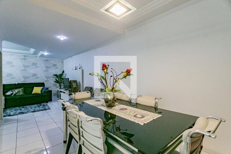 Sala de casa de condomínio à venda com 3 quartos, 122m² em Vila Brasílio Machado, São Paulo