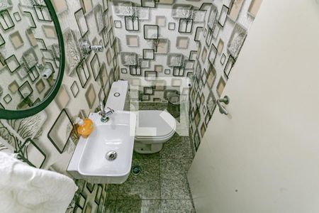 Lavabo de casa de condomínio à venda com 3 quartos, 122m² em Vila Brasílio Machado, São Paulo