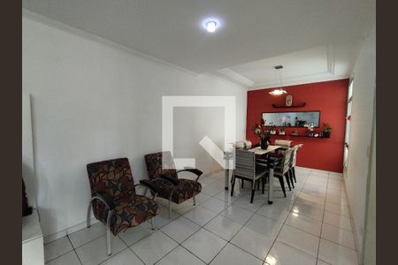 Sala de casa à venda com 3 quartos, 122m² em Vila Brasílio Machado, São Paulo