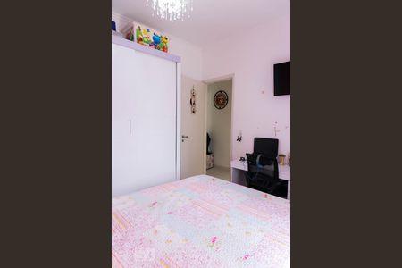 Casa de condomínio à venda com 122m², 3 quartos e 2 vagas Casa de condomínio à venda com 122m², 3 quartos e 2 vagasQuarto 1