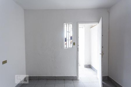 Casa para alugar com 42m², 1 quarto e sem vaga Casa para alugar com 42m², 1 quarto e sem vagaQuarto