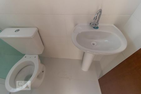 Apartamento para alugar com 42m², 2 quartos e sem vaga Apartamento para alugar com 42m², 2 quartos e sem vagaDetalhe banheiro