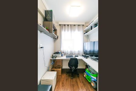 Apartamento à venda com 69m², 3 quartos e 2 vagasQuarto 2