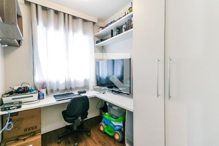 Apartamento à venda com 69m², 3 quartos e 2 vagasQuarto 2