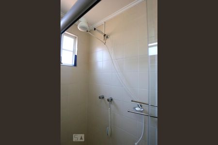 Casa à venda com 182m², 3 quartos e 2 vagasBanheiro da Suíte