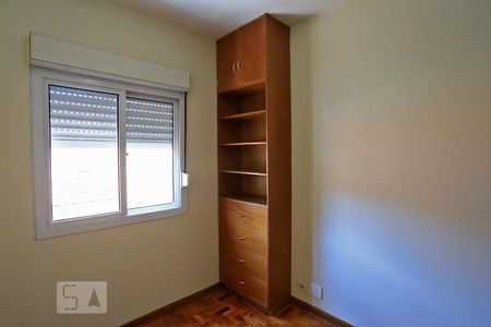 Casa à venda com 182m², 3 quartos e 2 vagasQuarto 1