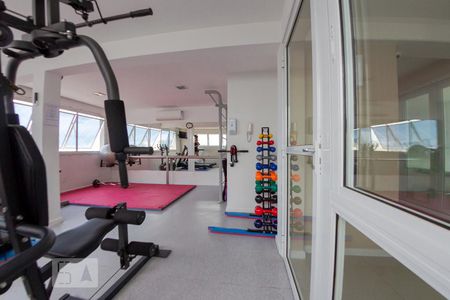 Apartamento para alugar com 68m², 2 quartos e 1 vaga Apartamento para alugar com 68m², 2 quartos e 1 vagaÁrea comum - Academia