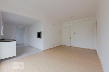Sala de apartamento para alugar com 2 quartos, 68m² em Passo da Areia, Porto Alegre