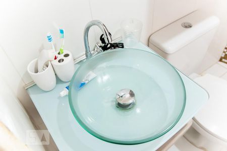 Casa à venda com 125m², 5 quartos e 3 vagasCasa 3 - Banheiro da Suite