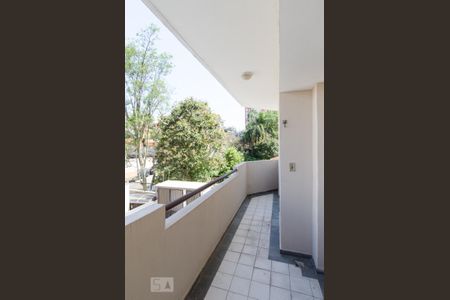 Apartamento à venda com 68m², 2 quartos e 1 vaga Apartamento à venda com 68m², 2 quartos e 1 vagaVaranda dos quartos