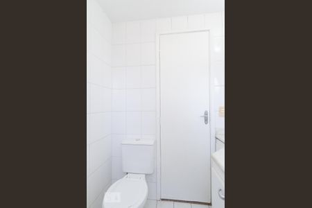 Apartamento à venda com 68m², 2 quartos e 1 vaga Apartamento à venda com 68m², 2 quartos e 1 vagaBanheiro