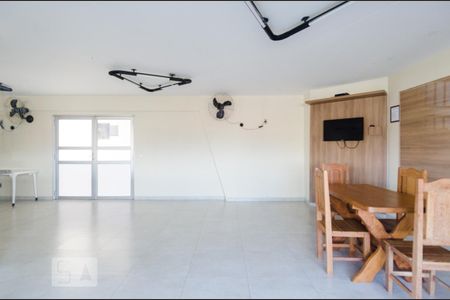 Apartamento à venda com 68m², 2 quartos e 1 vaga Apartamento à venda com 68m², 2 quartos e 1 vagaÁrea comum