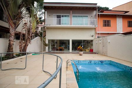 Casa à venda com 390m², 3 quartos e 4 vagas