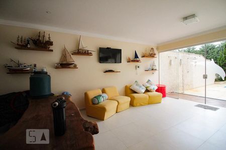 Casa à venda com 390m², 3 quartos e 4 vagas