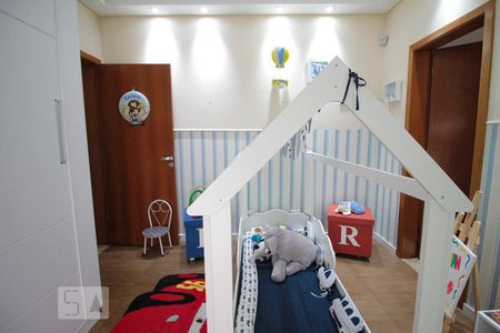 Casa à venda com 390m², 3 quartos e 4 vagas