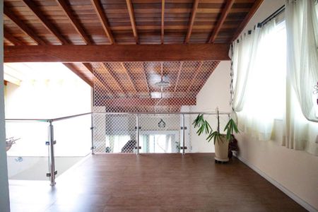 Casa à venda com 390m², 3 quartos e 4 vagas