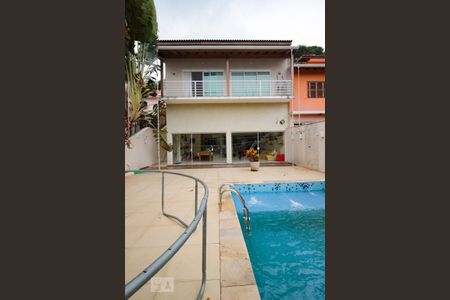 Casa à venda com 390m², 3 quartos e 4 vagas