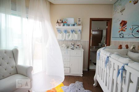 Casa à venda com 390m², 3 quartos e 4 vagas