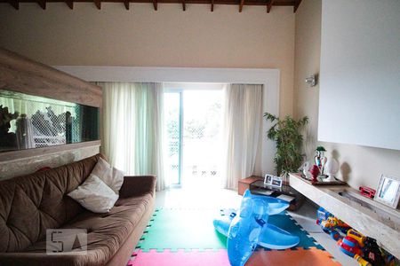 Casa à venda com 3 quartos, 390m² em Jardim Guapira, São Paulo