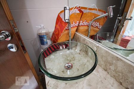 Casa à venda com 390m², 3 quartos e 4 vagas