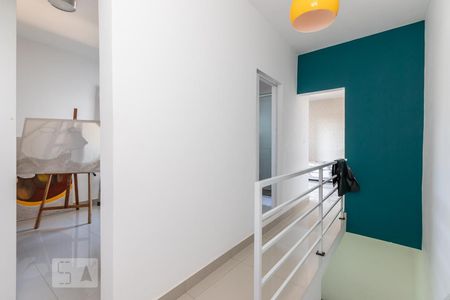 Casa à venda com 235m², 5 quartos e 2 vagas Casa à venda com 235m², 5 quartos e 2 vagasHall casa 2