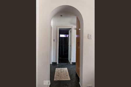 Apartamento para alugar com 98m², 2 quartos e 1 vagaCorredor para os quartos