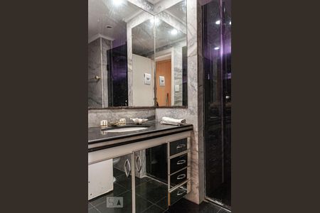 Apartamento para alugar com 98m², 2 quartos e 1 vagaBanheiro