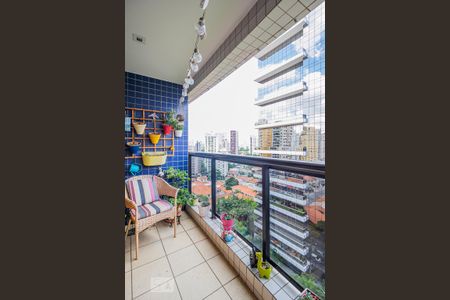 Apartamento para alugar com 56m², 2 quartos e 2 vagas Apartamento para alugar com 56m², 2 quartos e 2 vagasVaranda