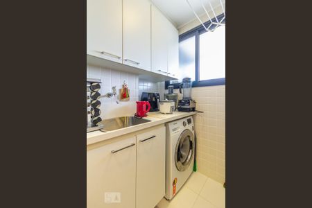 Apartamento para alugar com 56m², 2 quartos e 2 vagas Apartamento para alugar com 56m², 2 quartos e 2 vagasÁrea de serviço