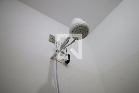 Banheiro de kitnet/studio para alugar com 1 quarto, 30m² em Olaria, Rio de Janeiro