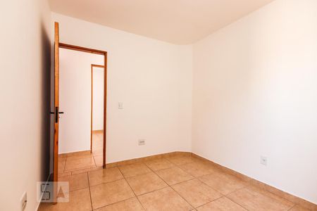 Quarto 2 de apartamento para alugar com 2 quartos, 45m² em Parque Cisper, São Paulo