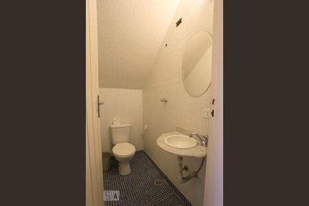 Casa à venda com 145m², 3 quartos e 2 vagasLavabo