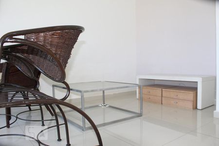 Sala  de kitnet/studio para alugar com 1 quarto, 55m² em Alphaville Industrial, Barueri