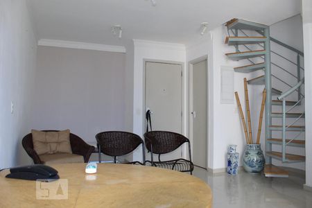 Sala  de kitnet/studio para alugar com 1 quarto, 55m² em Alphaville Industrial, Barueri