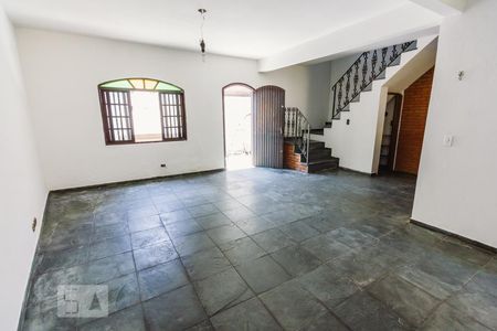 Casa à venda com 554m², 8 quartos e sem vagaCasa 03 - Sala
