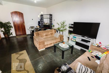 Casa à venda com 554m², 8 quartos e sem vagaCasa 05 - Sala